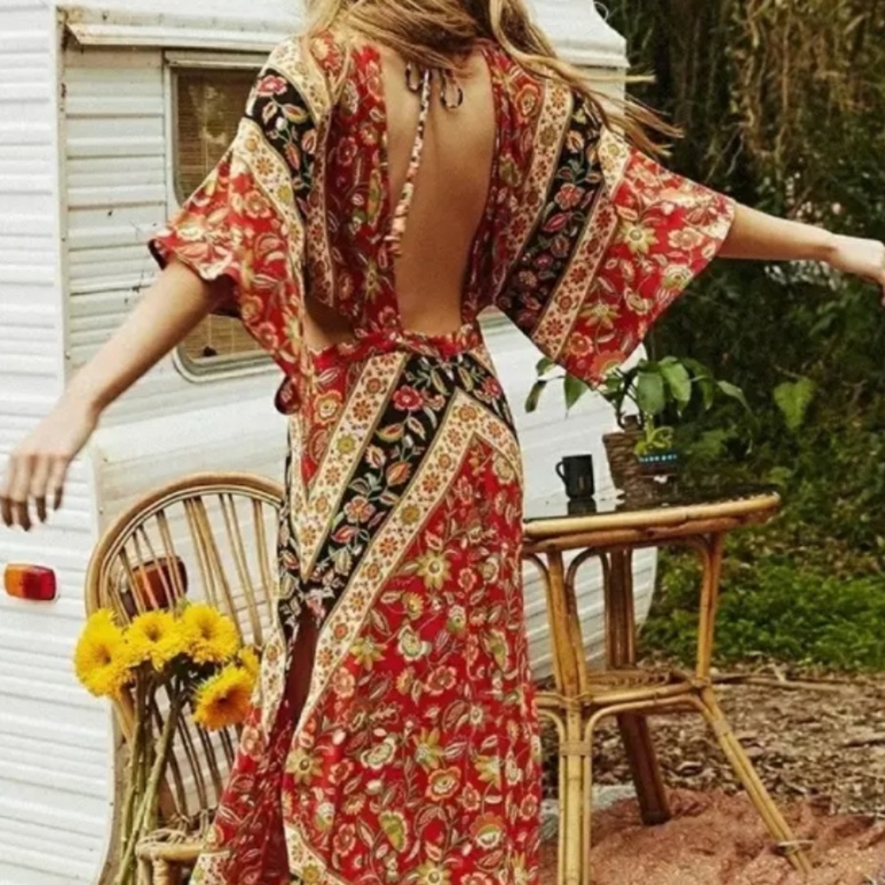 Bohemian Floral Open-Back Maxi Dress in Red